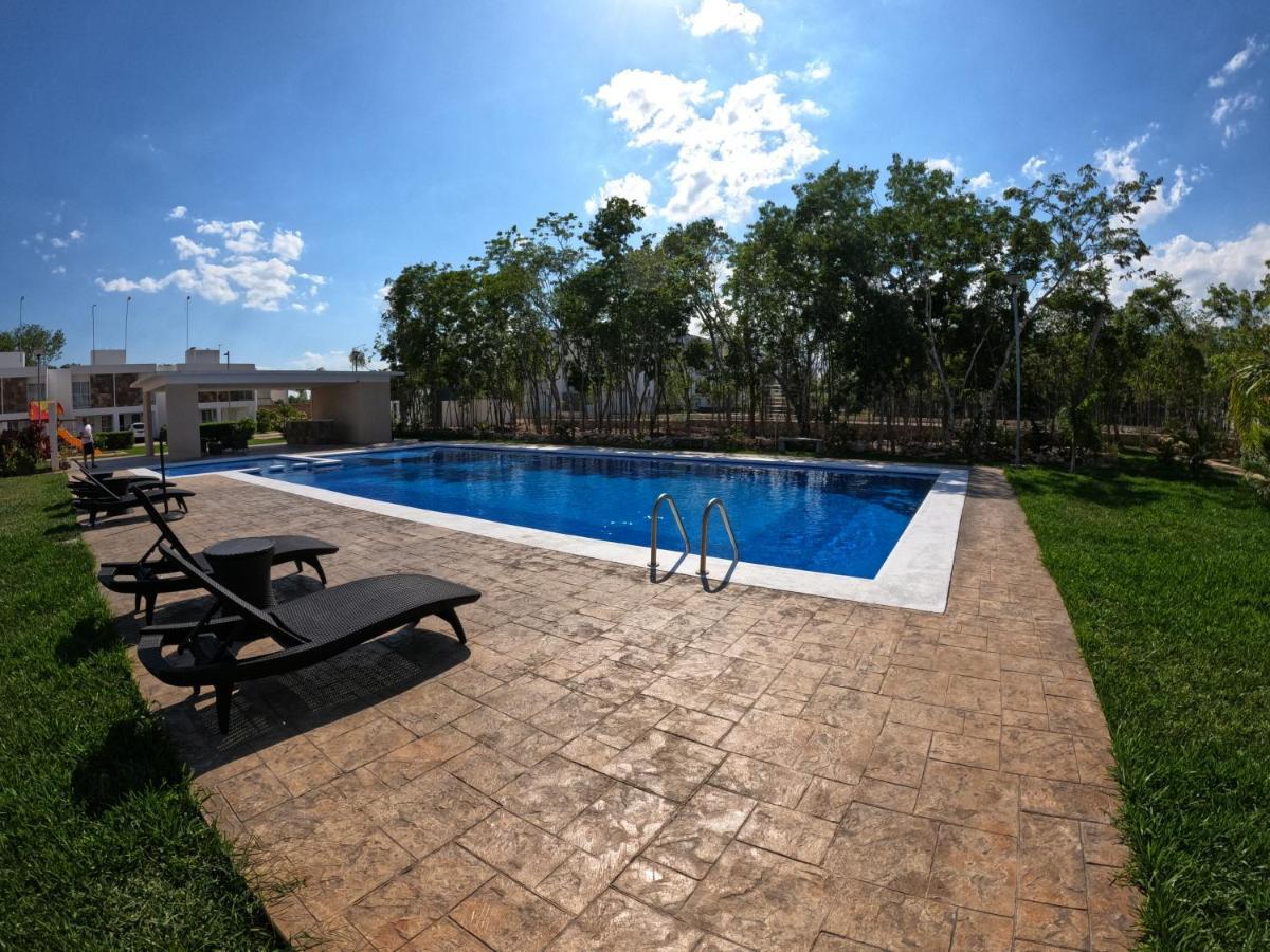 Familiar En Con Alberca Villa Playa del Carmen